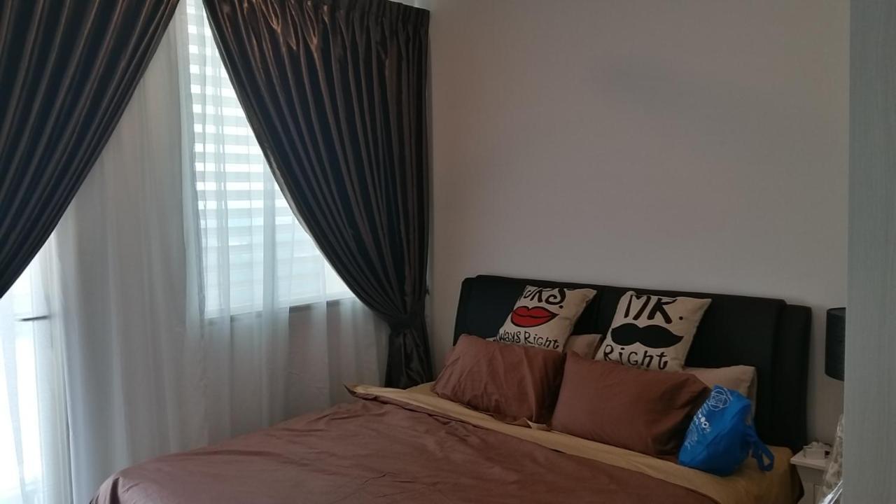 Afiniti Residence At Legoland Medini Нусаяя Екстер'єр фото